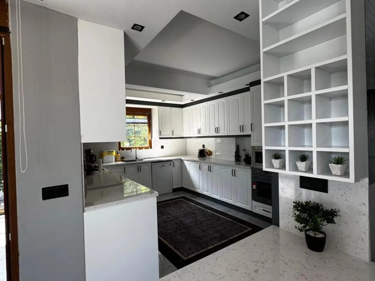 Villa Aile Antalya 0*,
